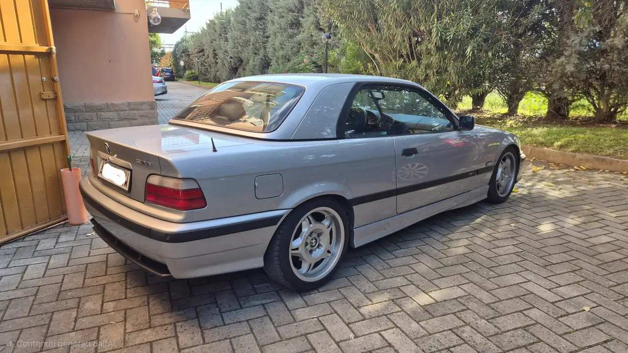 BMW 328i Cabrio, foto 2