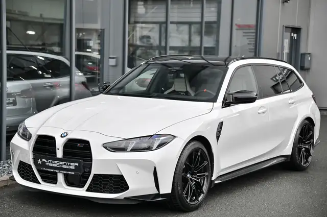 BMW M3 view 2