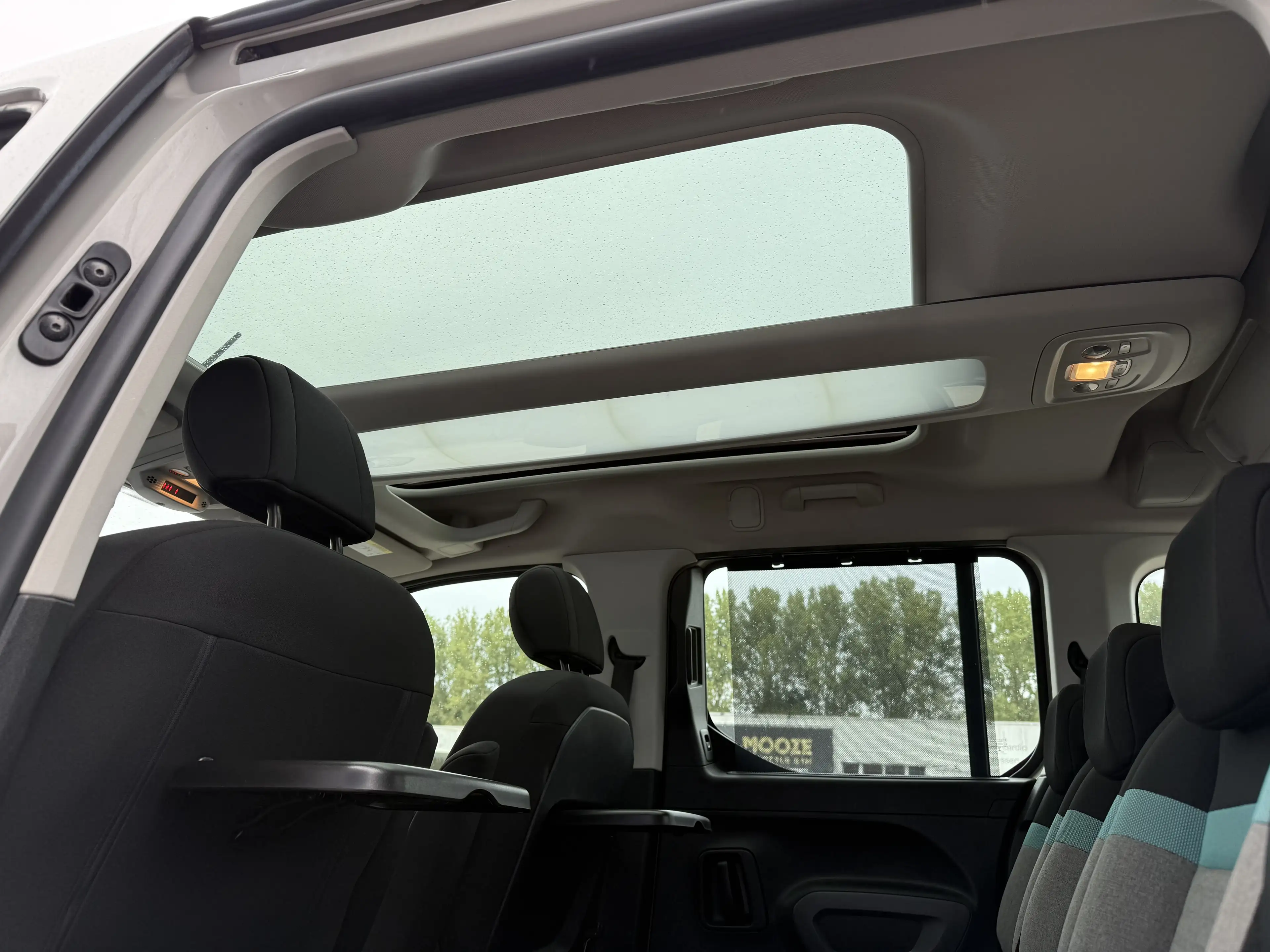 Citroen Berlingo Berlingo 1.2 PureTech XL Shine XTR S — photo 11