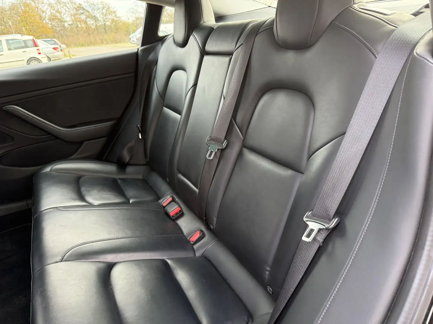 Tesla Model 3 Model 3 Long Range AWD 75kWh Zwart - 2