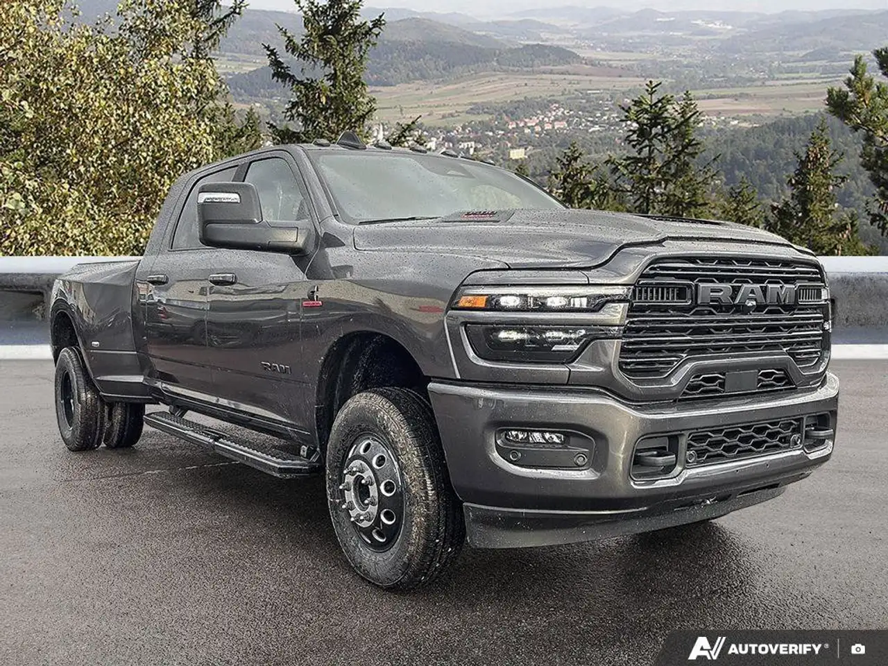 RAM 3500 снимка RAM 3500
