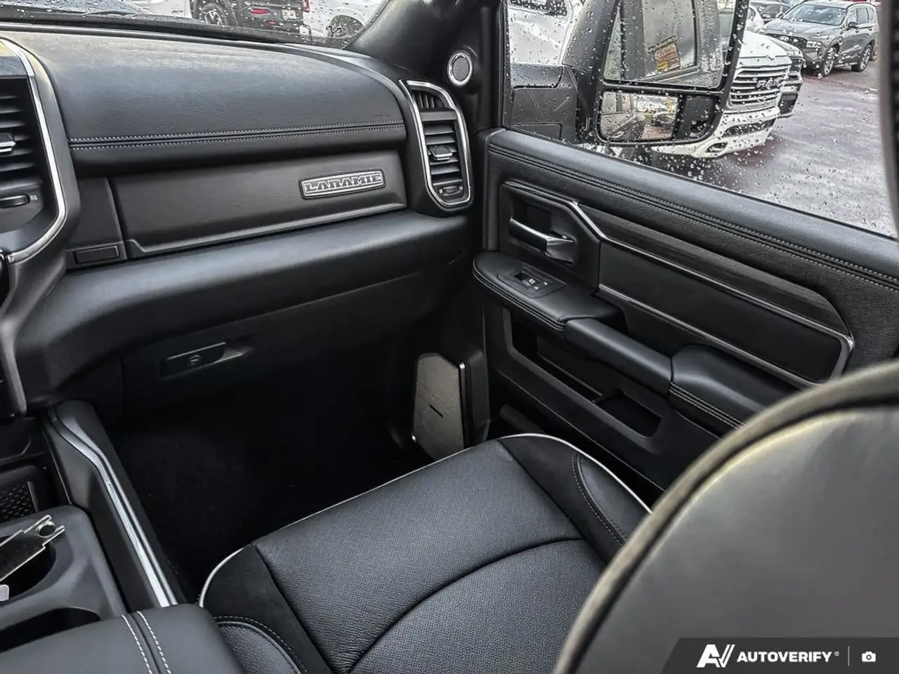 RAM 3500 снимка RAM 3500