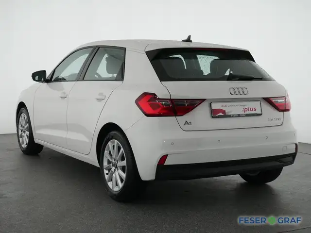 Audi A1 view 13