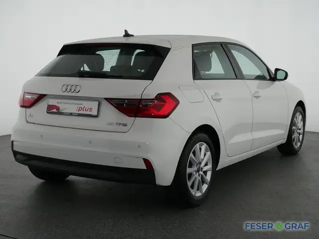 Audi A1 view 4