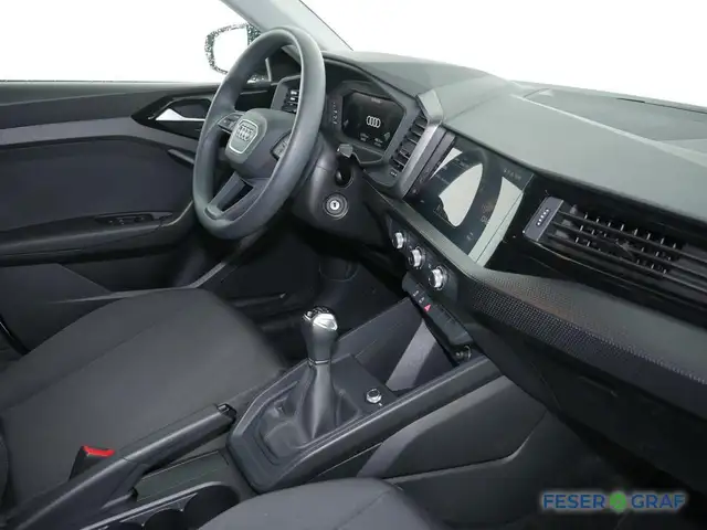 Audi A1 view 5