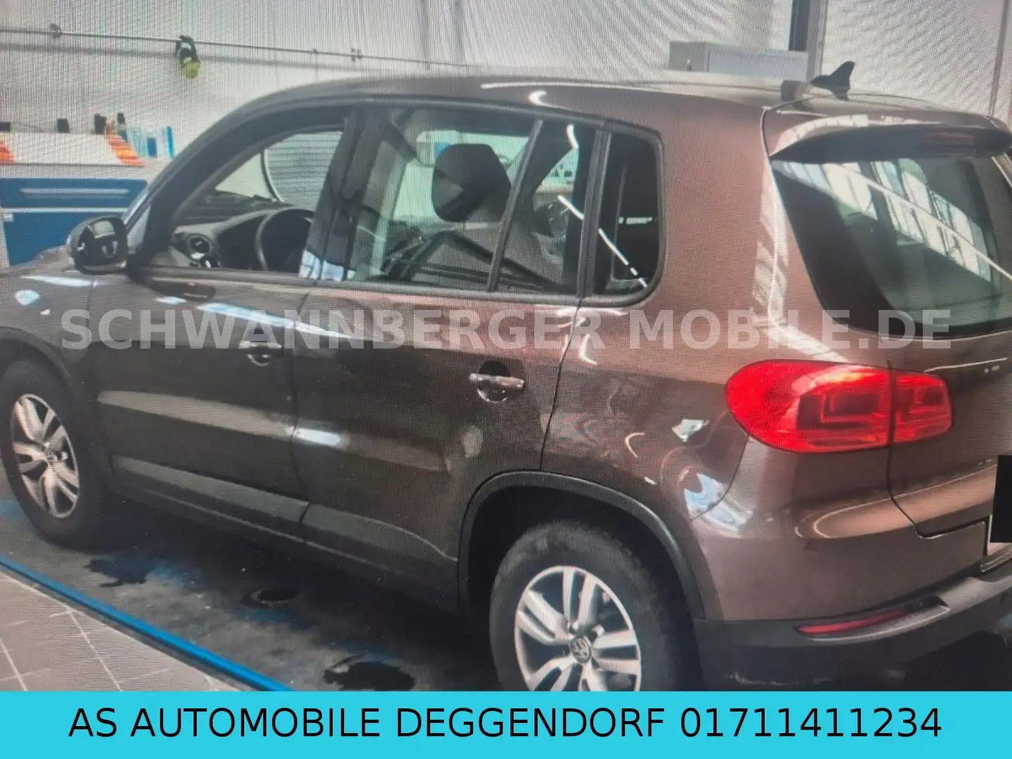 Volkswagen Tiguan Trend & Fun BMT-SHZ-PDC-AHK-EURO5 Brun - 2
