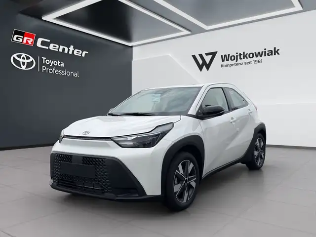 Toyota Aygo X Hybrid Active *SITZHZ*KAM*LED*CARPLAY*