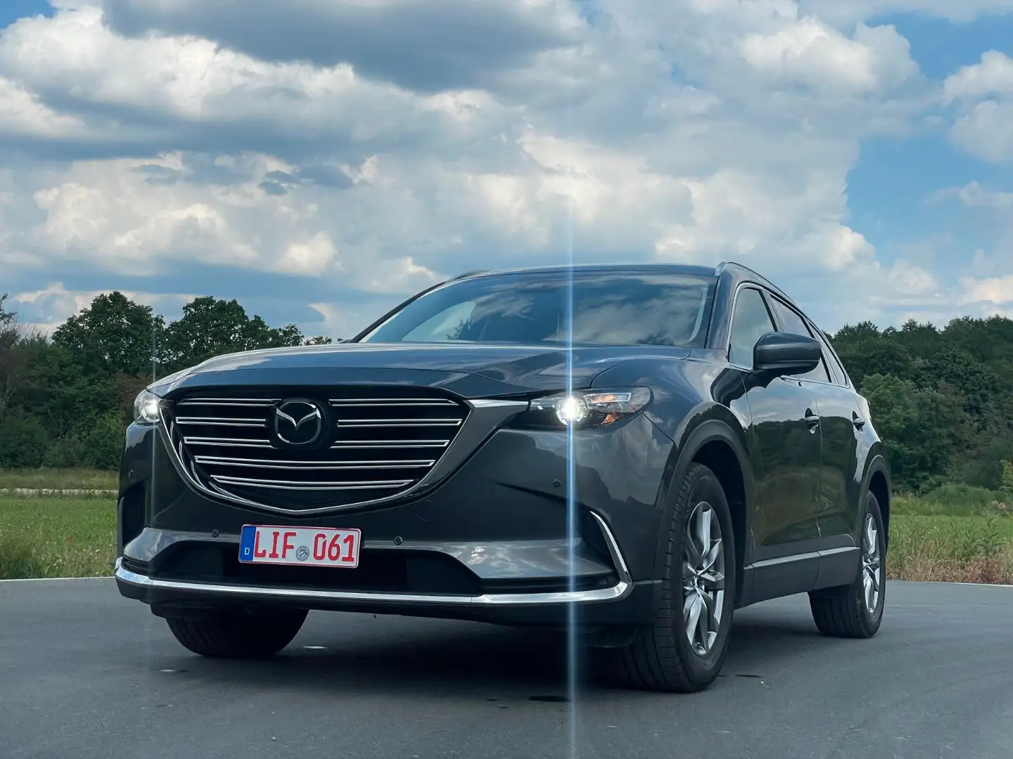 Mazda CX-9 AWD 7 Sitzer Šedá - 1