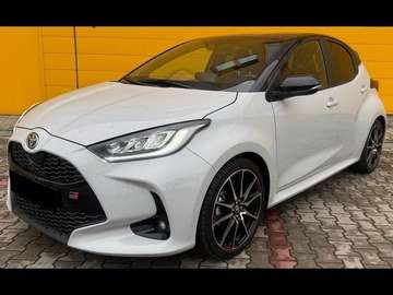 Hybrid 1.5 VVT-i Club