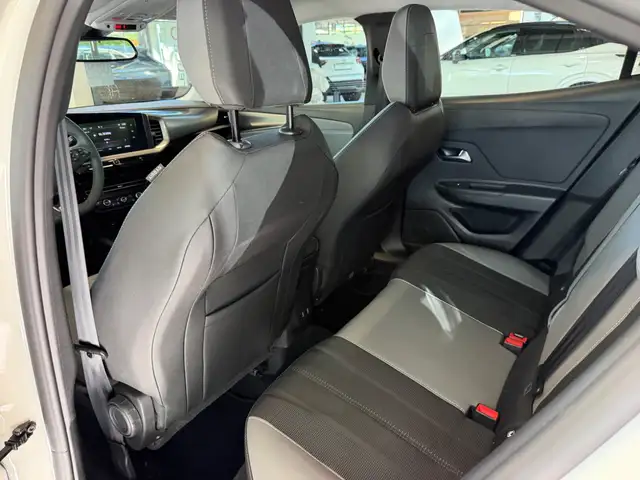 Opel Mokka view 18