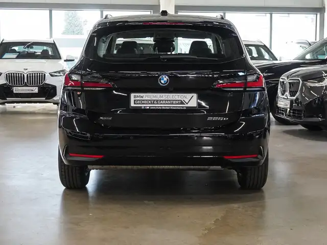 BMW 2 Series view 5