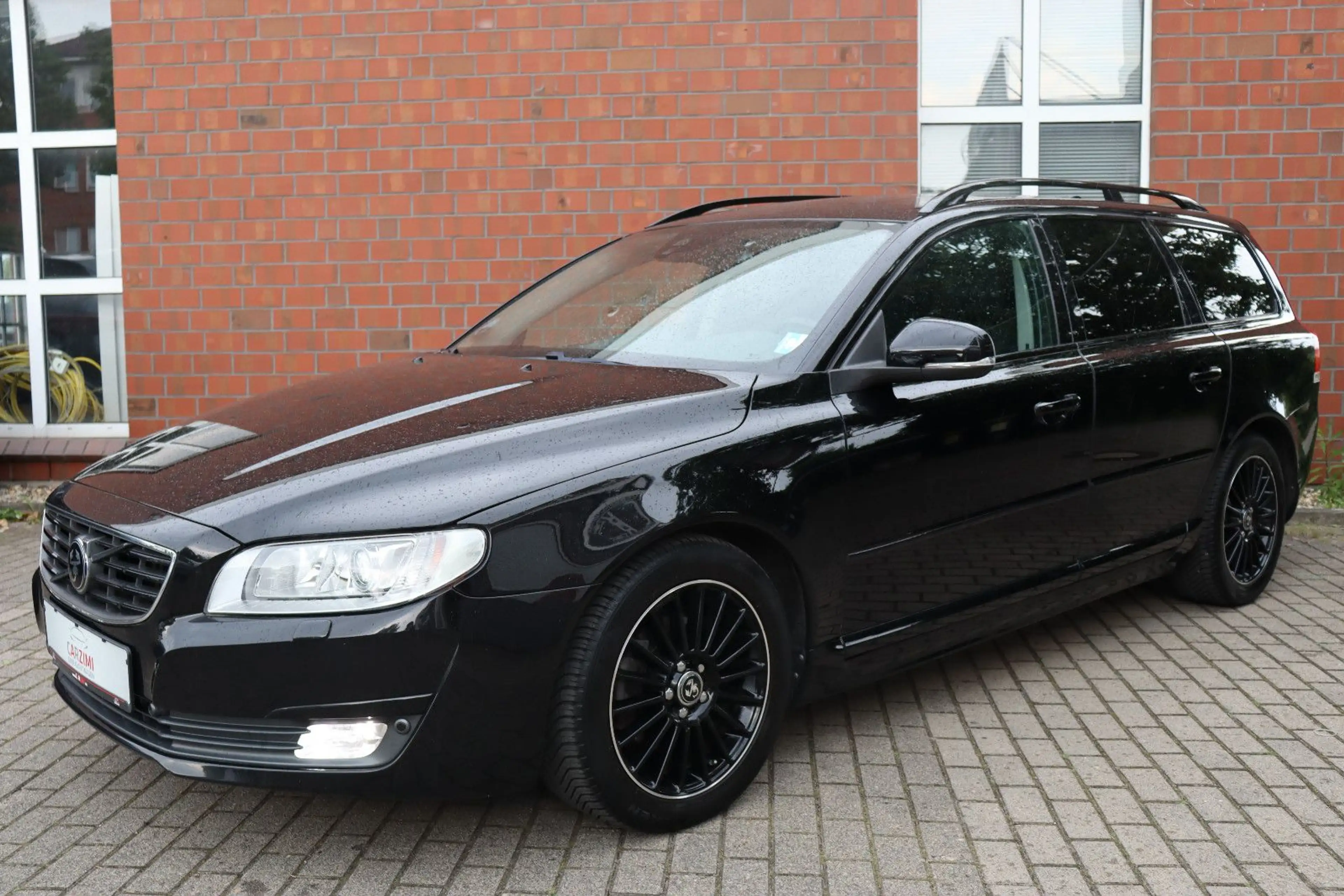 Volvo V70 Kombi 2.0 Linje Svart Aut. Leder Navi Xenon — photo 2