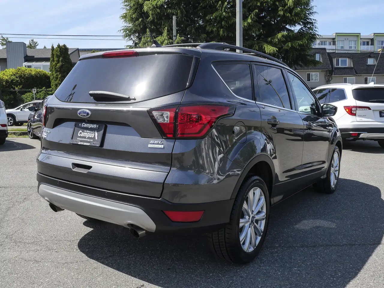 Ford Escape снимка Ford Escape