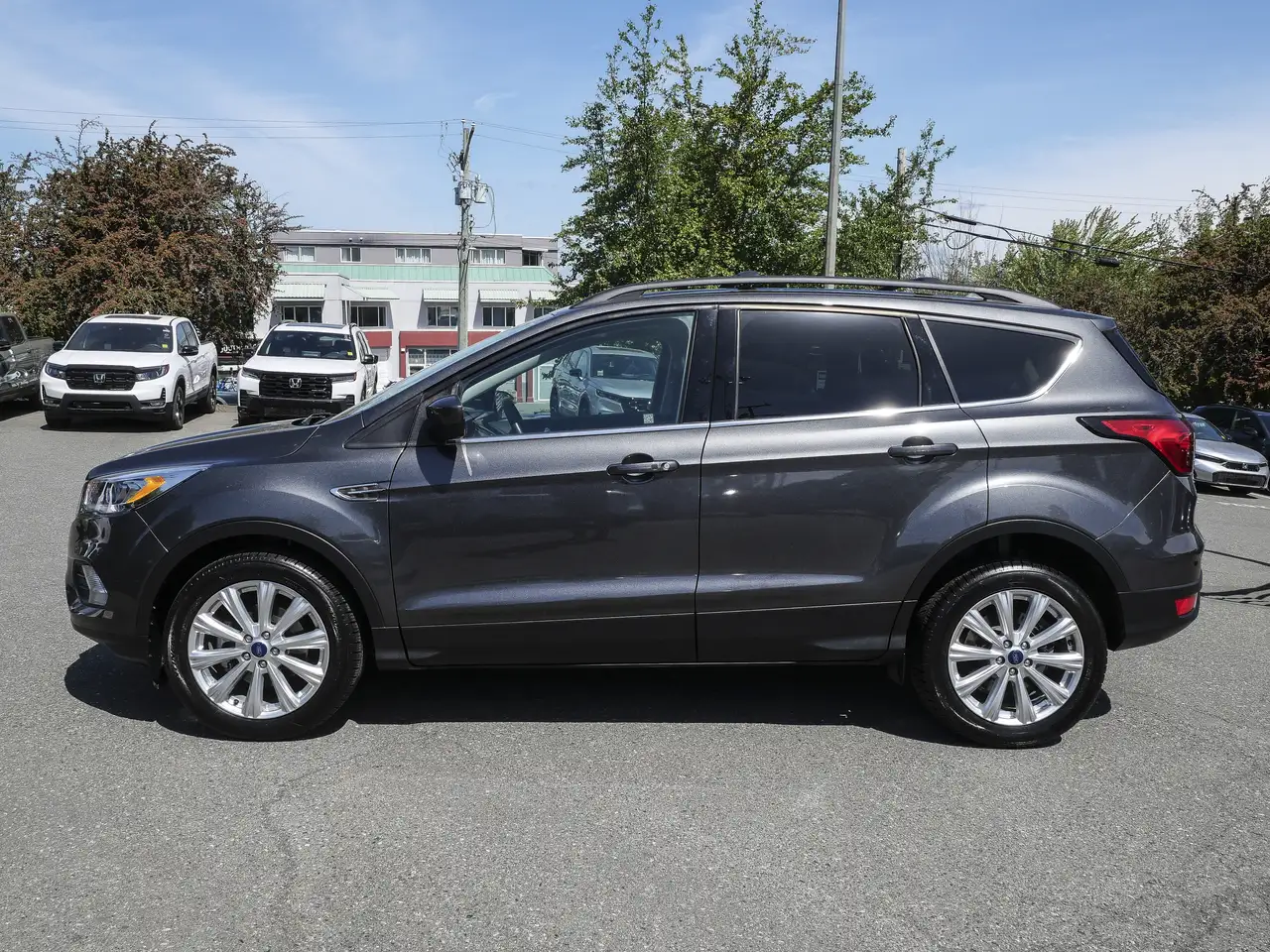 Ford Escape снимка Ford Escape