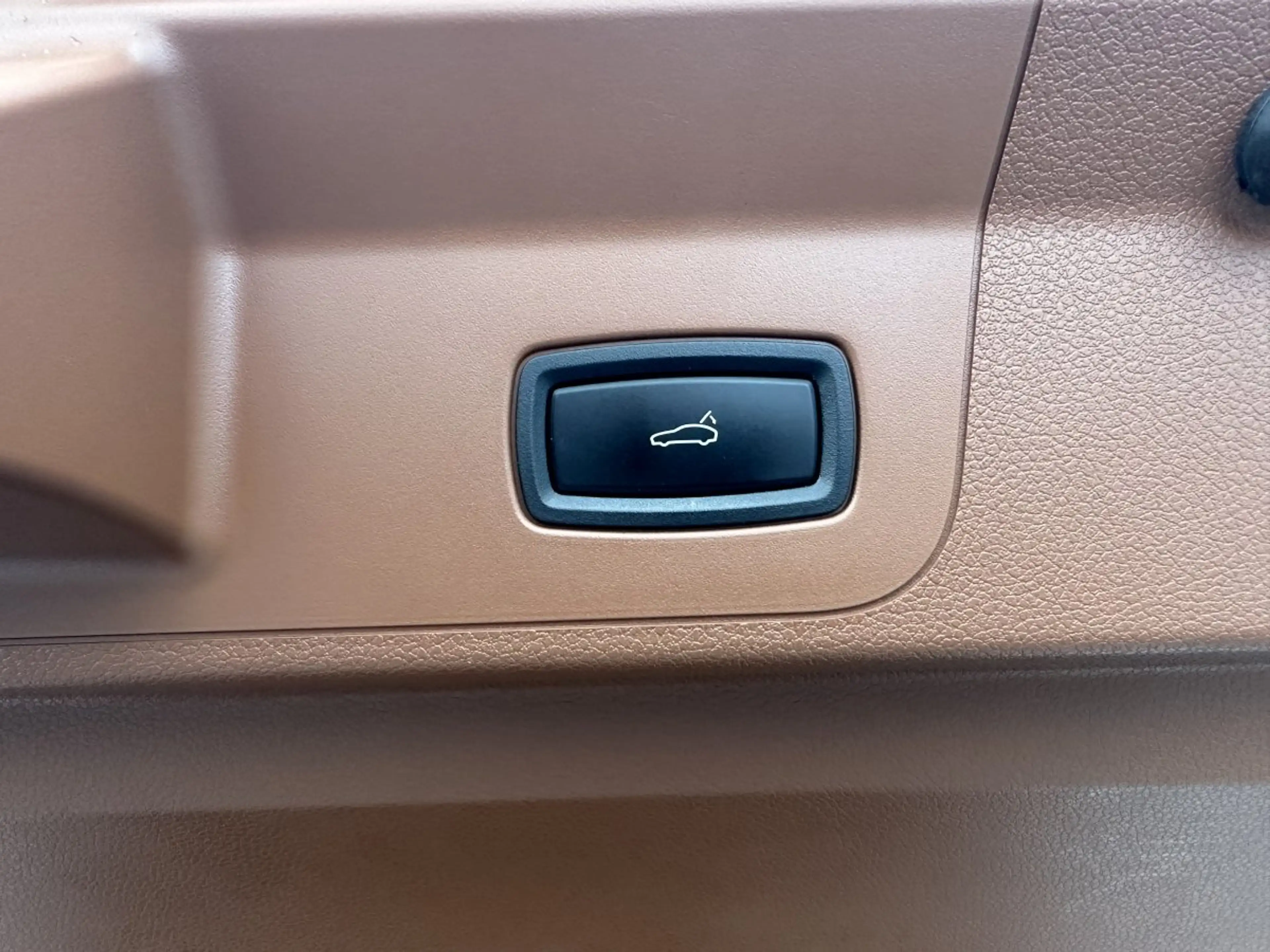 Porsche Panamera GTS 4.0 SPORTABGAS*PANO*HEAD-UP — photo 14
