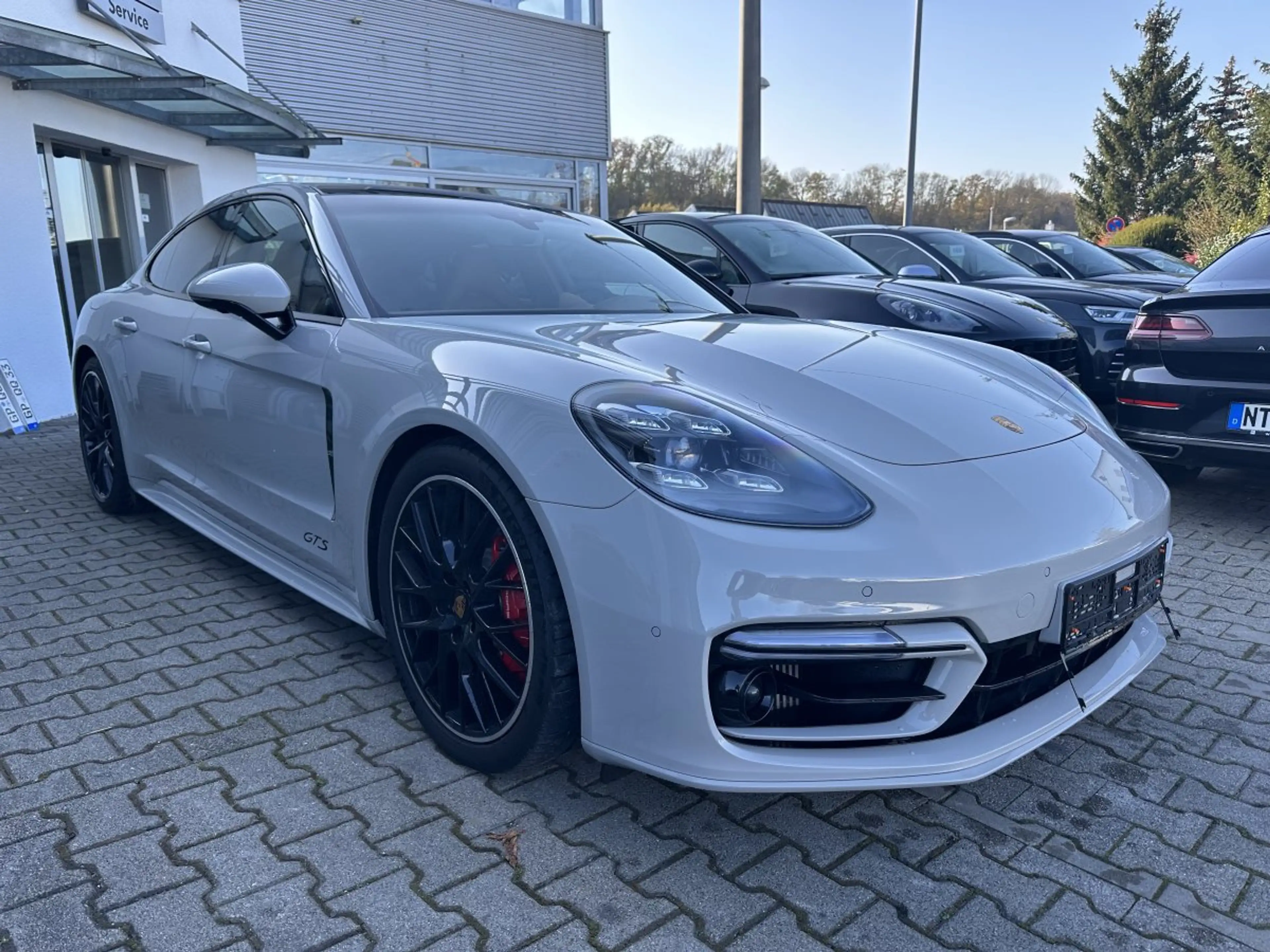 Porsche Panamera GTS 4.0 SPORTABGAS*PANO*HEAD-UP — photo 4