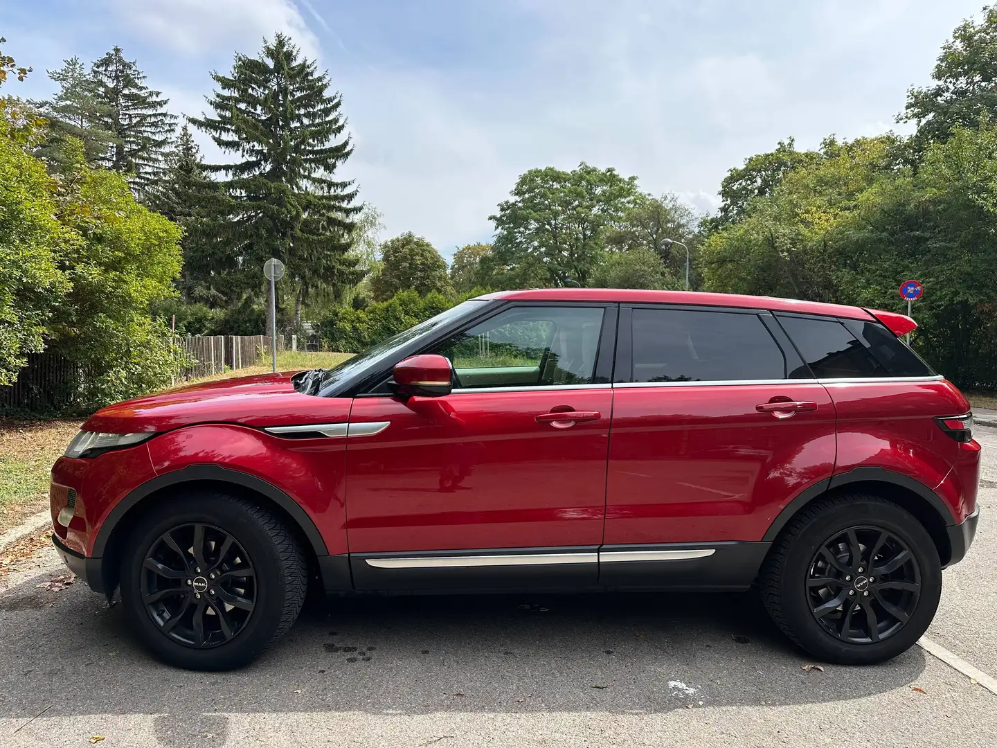 Land Rover Range Rover Evoque Range Rover Evoque Prestige 2,2 TD4 Aut. Prestige Rot - 2
