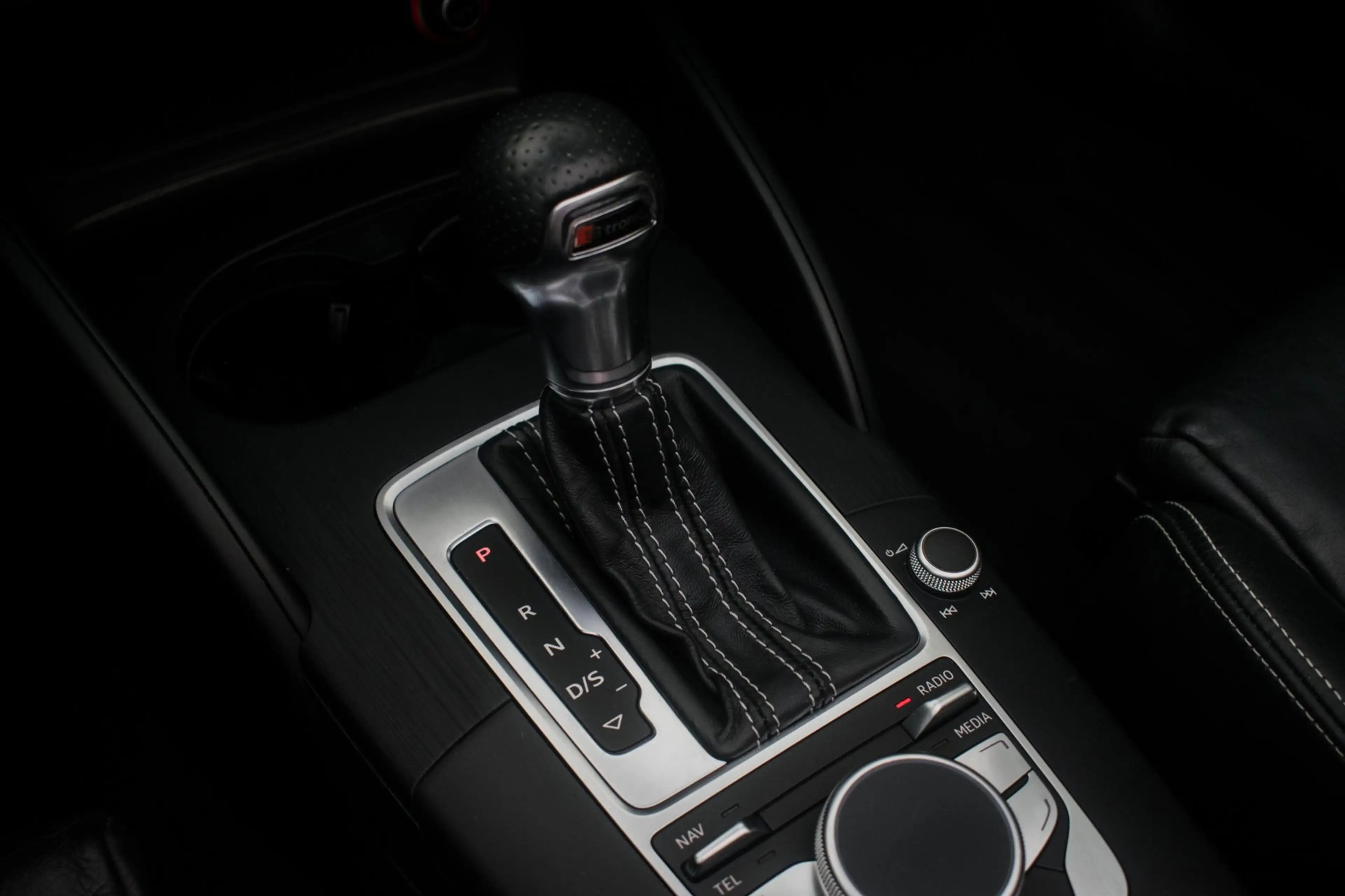 Audi A3 Cabriolet 1.8 TFSI 180PK 3X S LINE Aut [ Nekverwar — photo 26