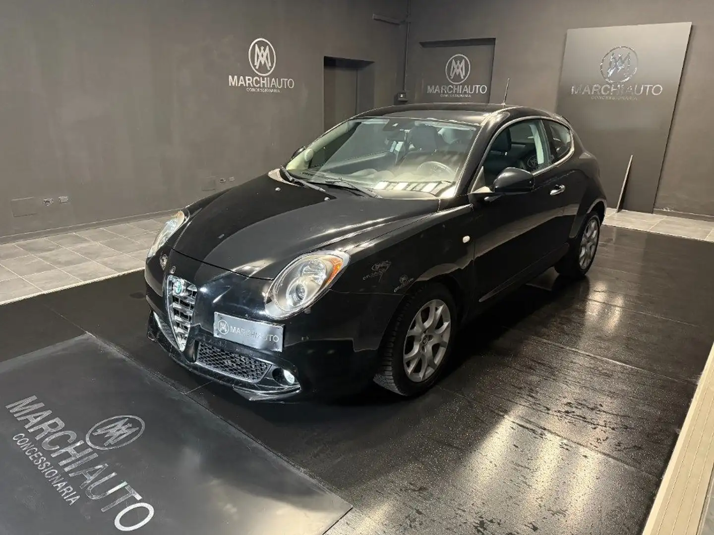Alfa Romeo MiTo 1.3 JTDm 85 CV S&S Distinctive Чорний - 1