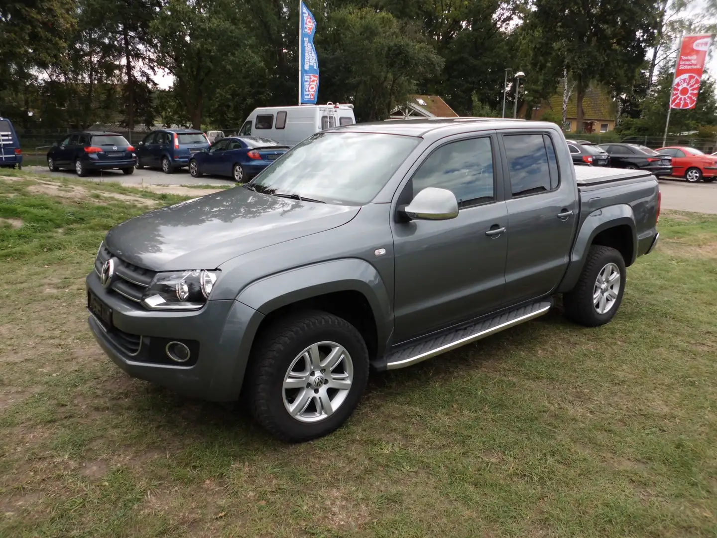 Volkswagen Amarok Highline DoubleCab 4Motion Grau - 2