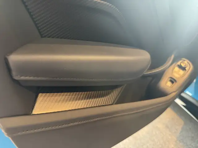 Aston Martin Vantage view 12