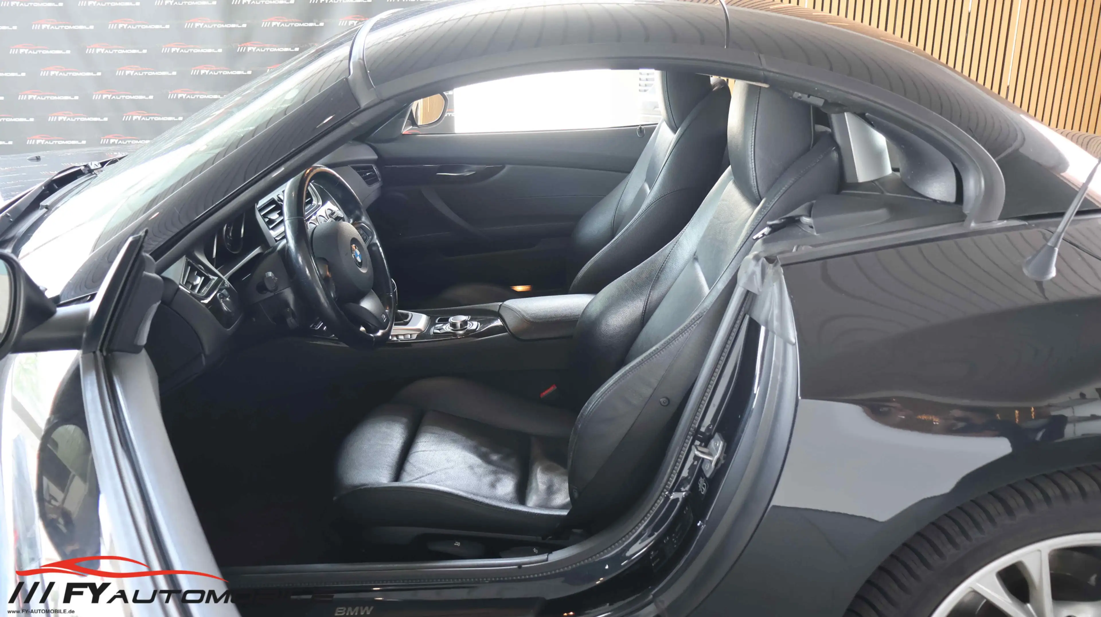 BMW Z4 sdrive 20 i — photo 10