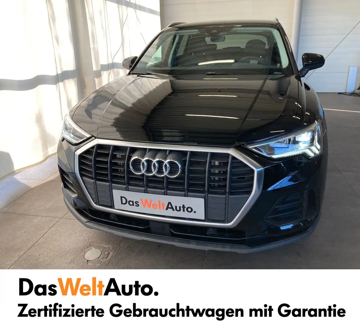Audi Q3 35 TDI intense Zwart - 2