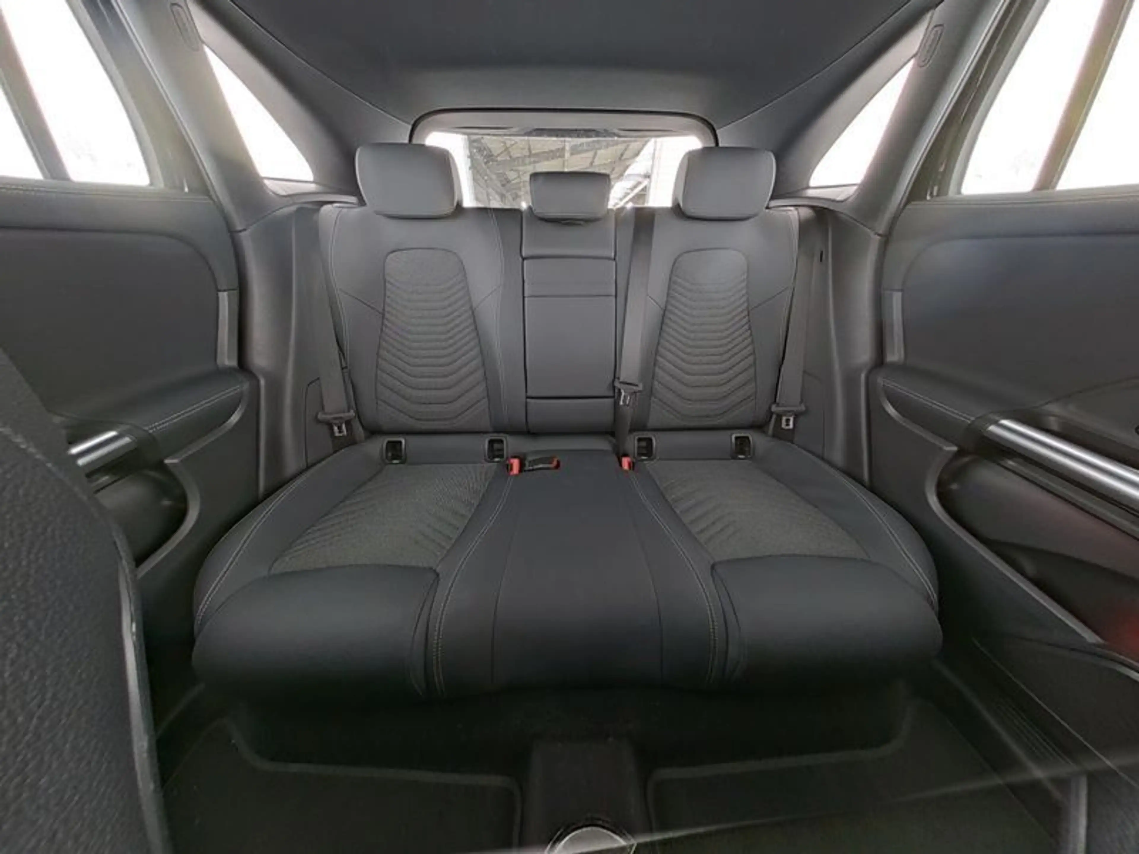 Mercedes-Benz EQA 250+ PROGR ADVANCED MEMORY WINTER KAMERA VZA — photo 10