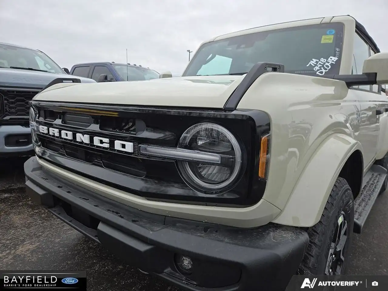 Ford Bronco снимка Ford Bronco