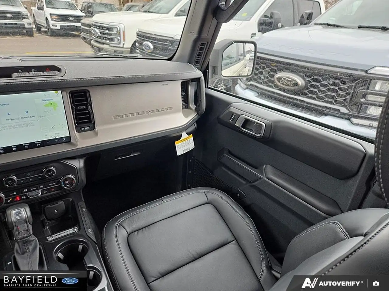 Ford Bronco снимка Ford Bronco