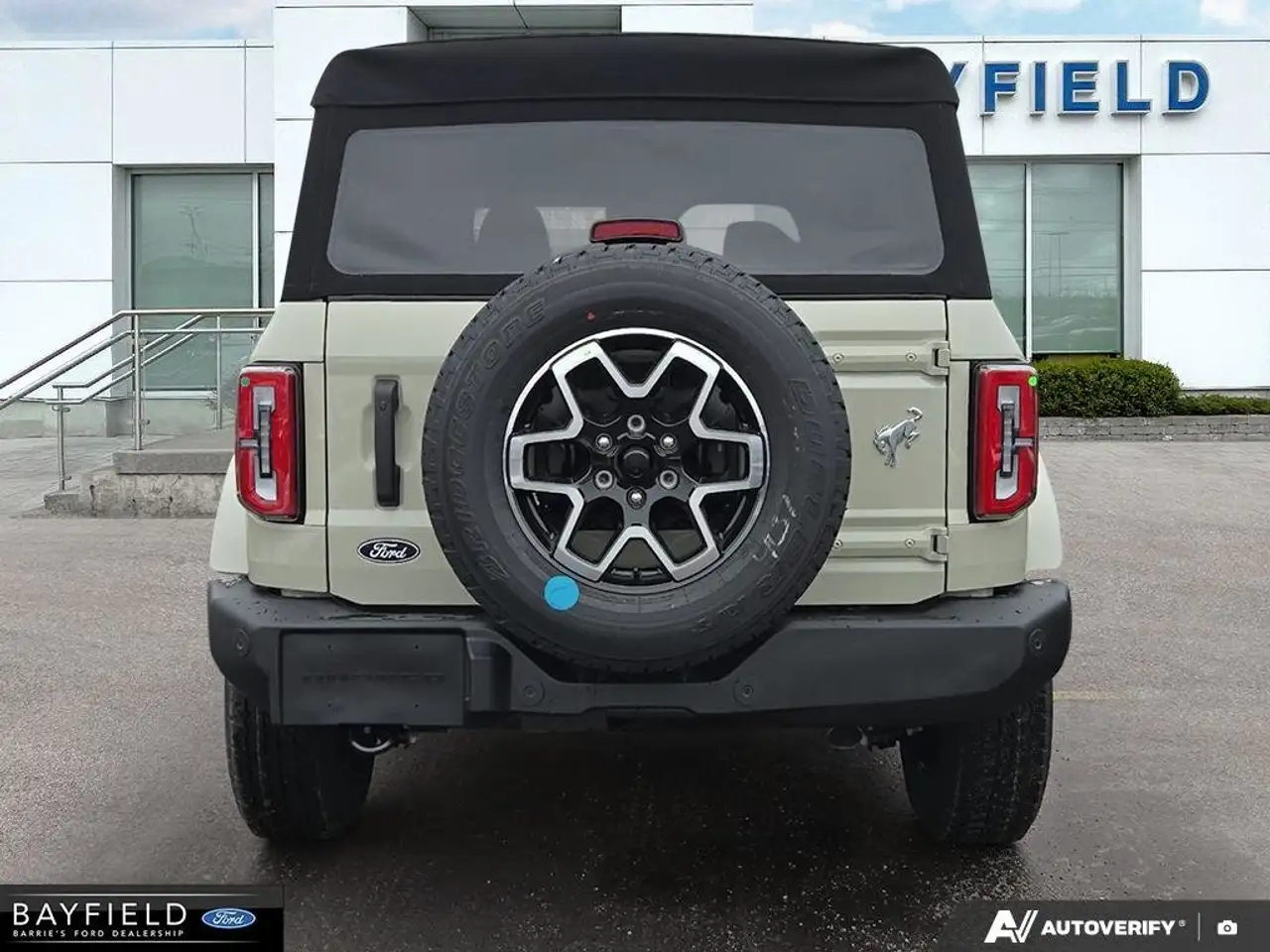 Ford Bronco снимка Ford Bronco