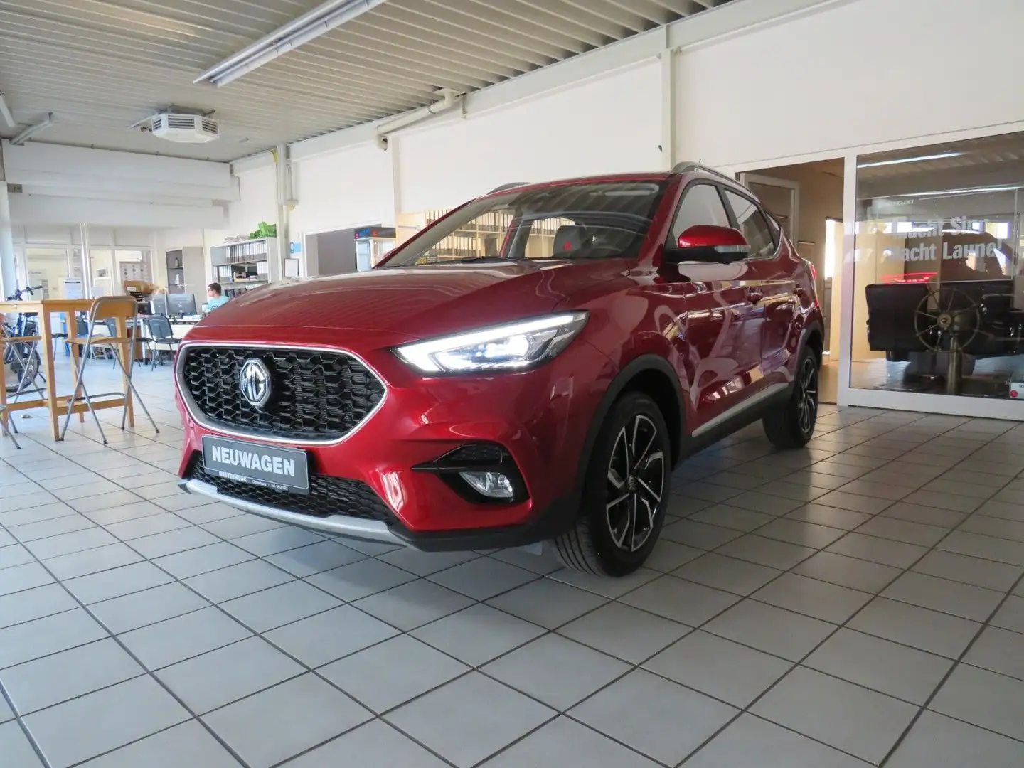 MG ZS 1.5 VTI-tech Luxury Rojo - 1