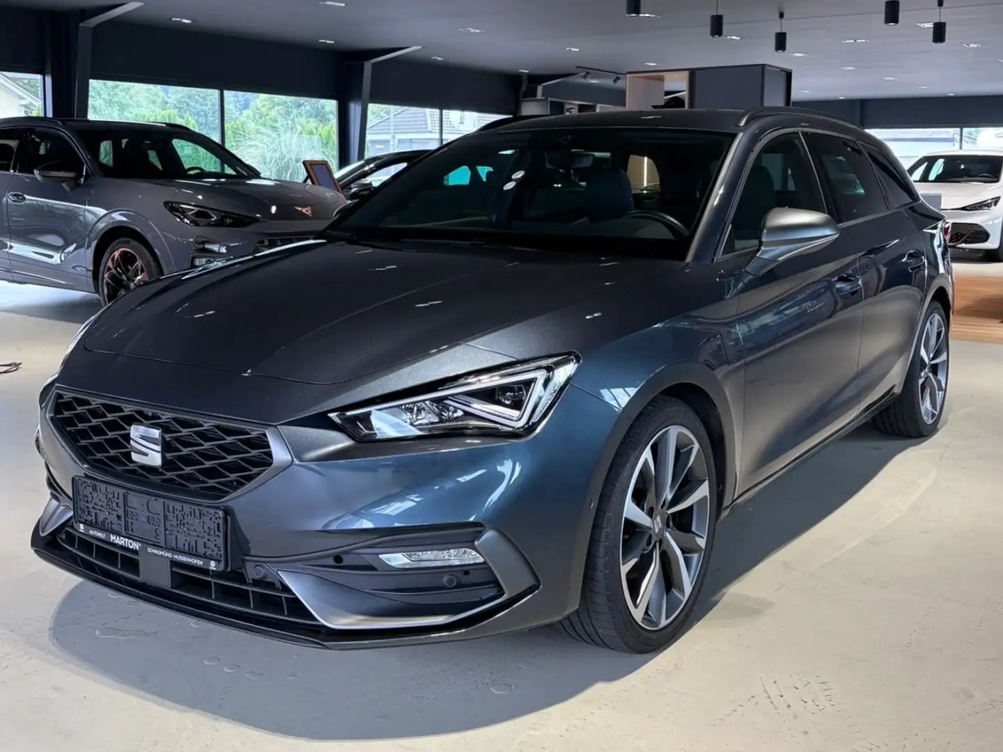 SEAT Leon Sportstourer 1,5 TSI FR Klima Navi Rückfahrkamera Grigio - 1