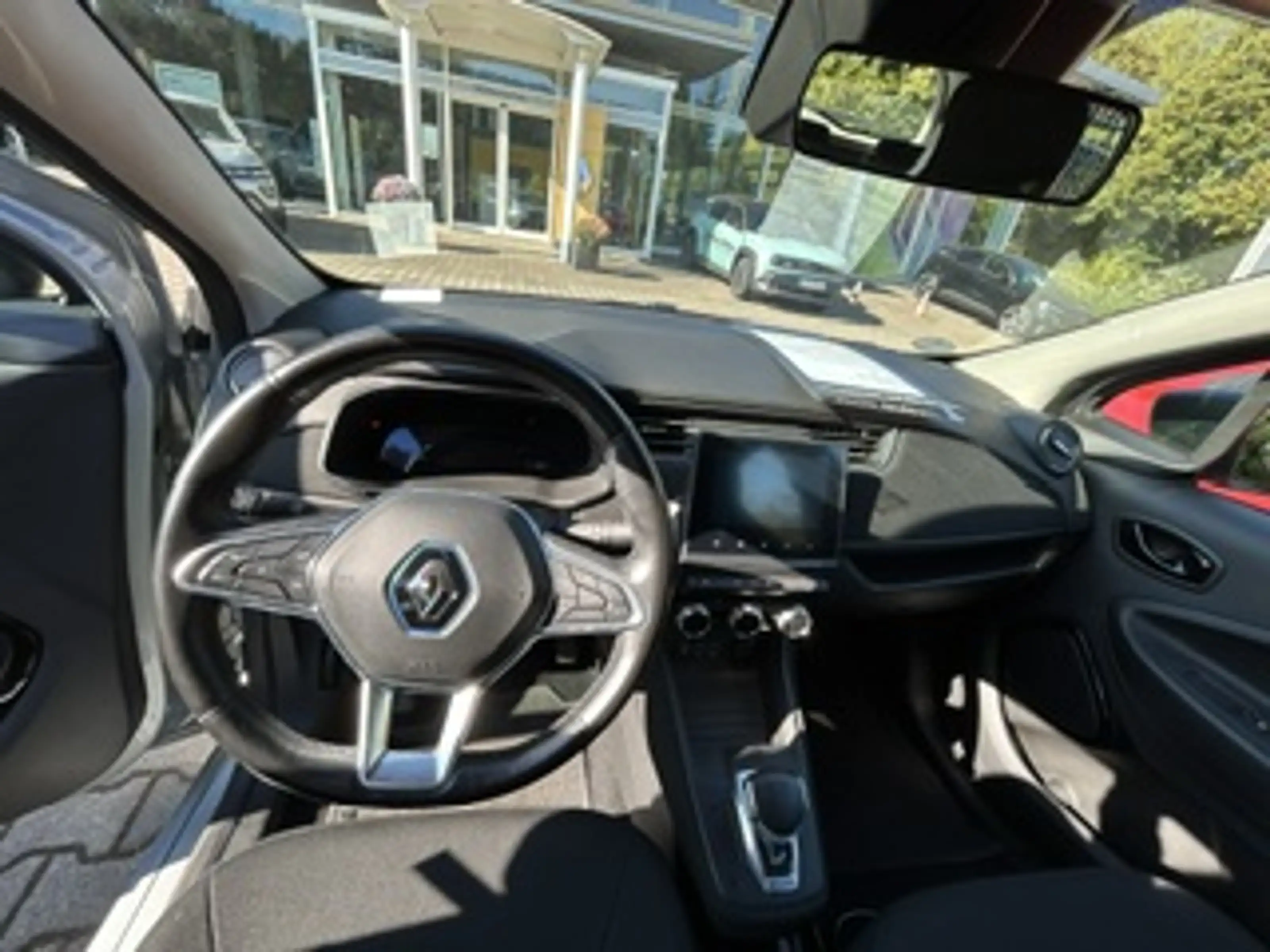 Renault ZOE Life R110 Z.E.50 — photo 6