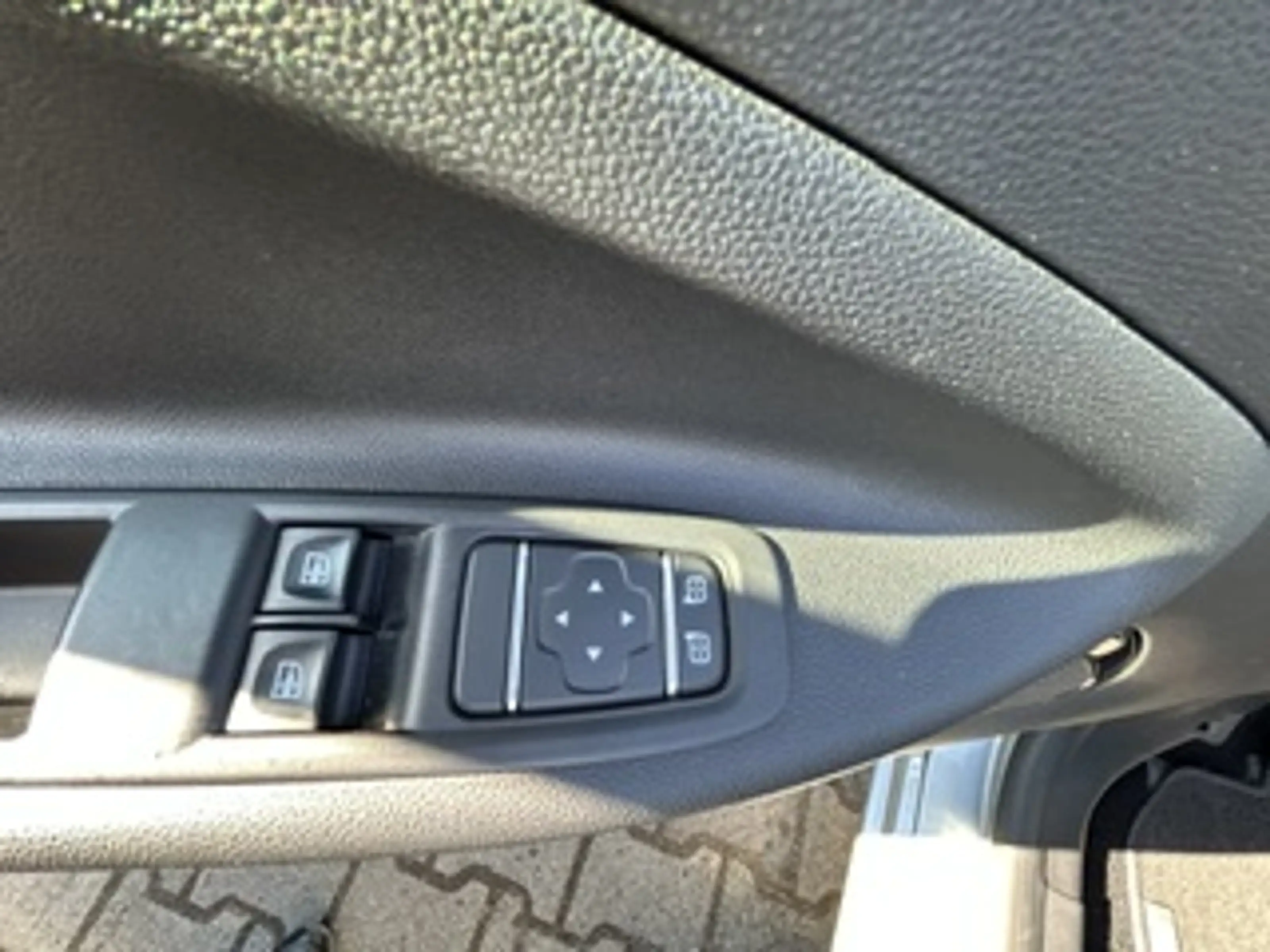 Renault ZOE Life R110 Z.E.50 — photo 7