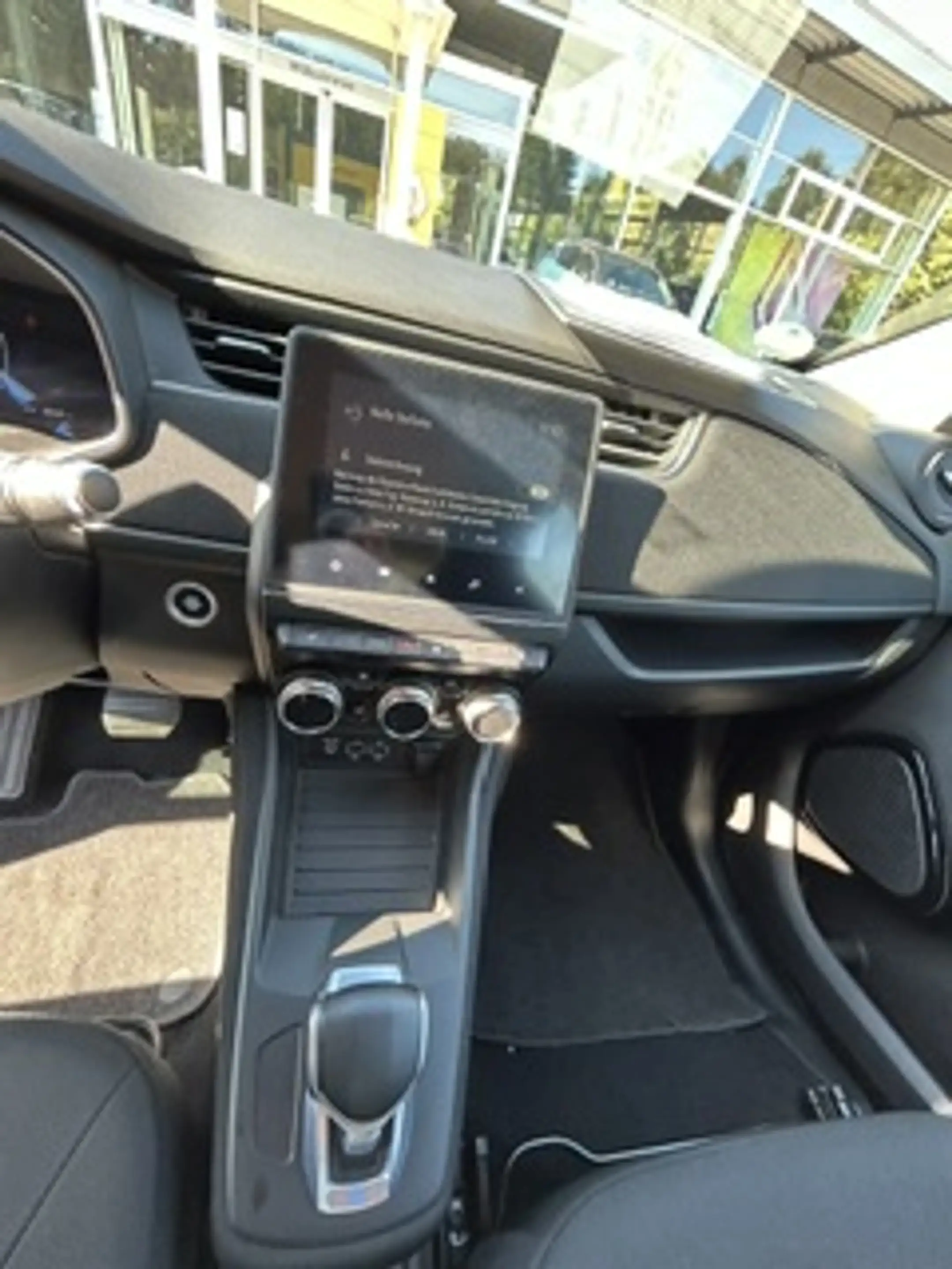 Renault ZOE Life R110 Z.E.50 — photo 10