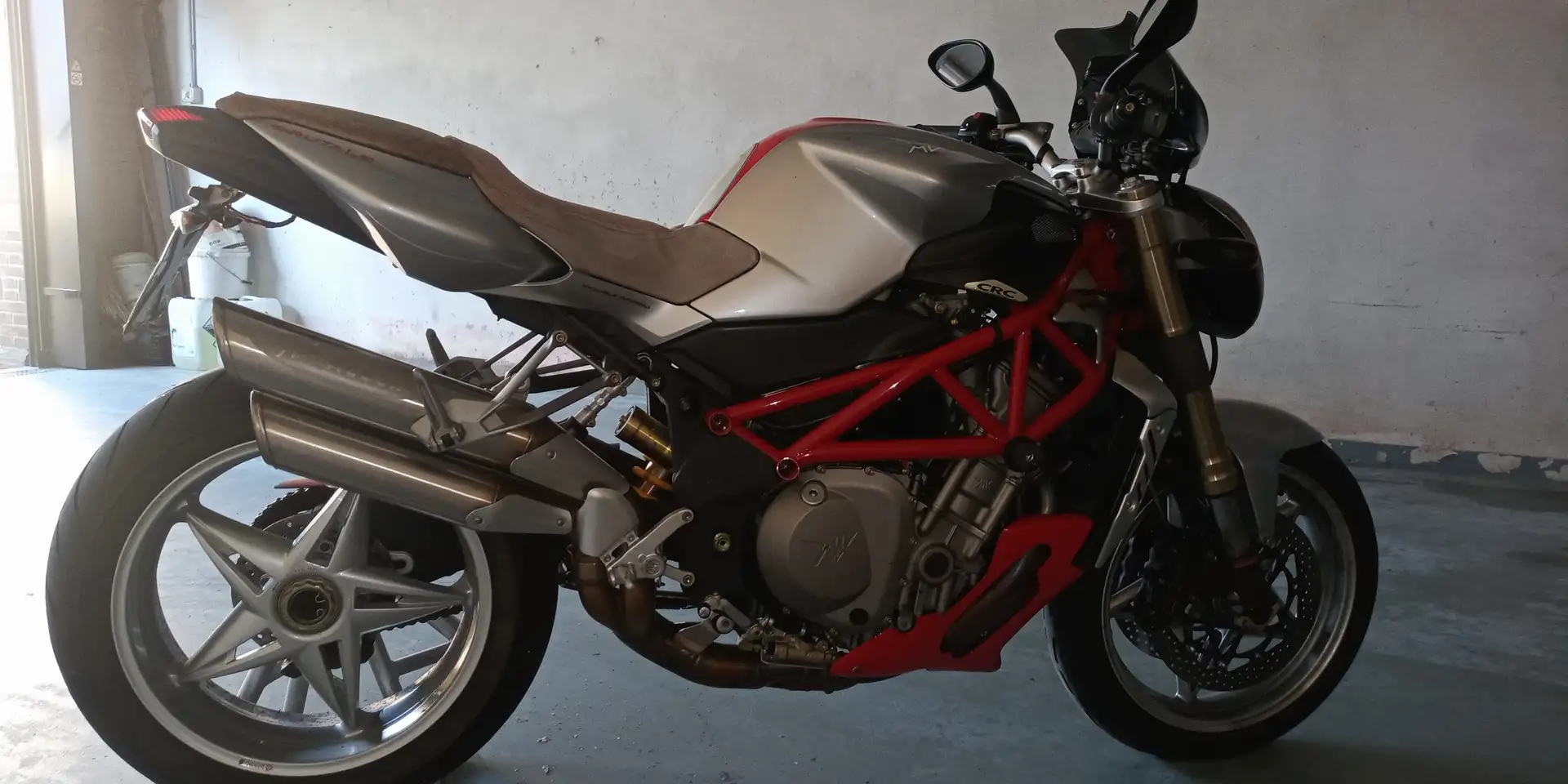 MV Agusta Brutale 910 BRUTALE 910 S Red - 2