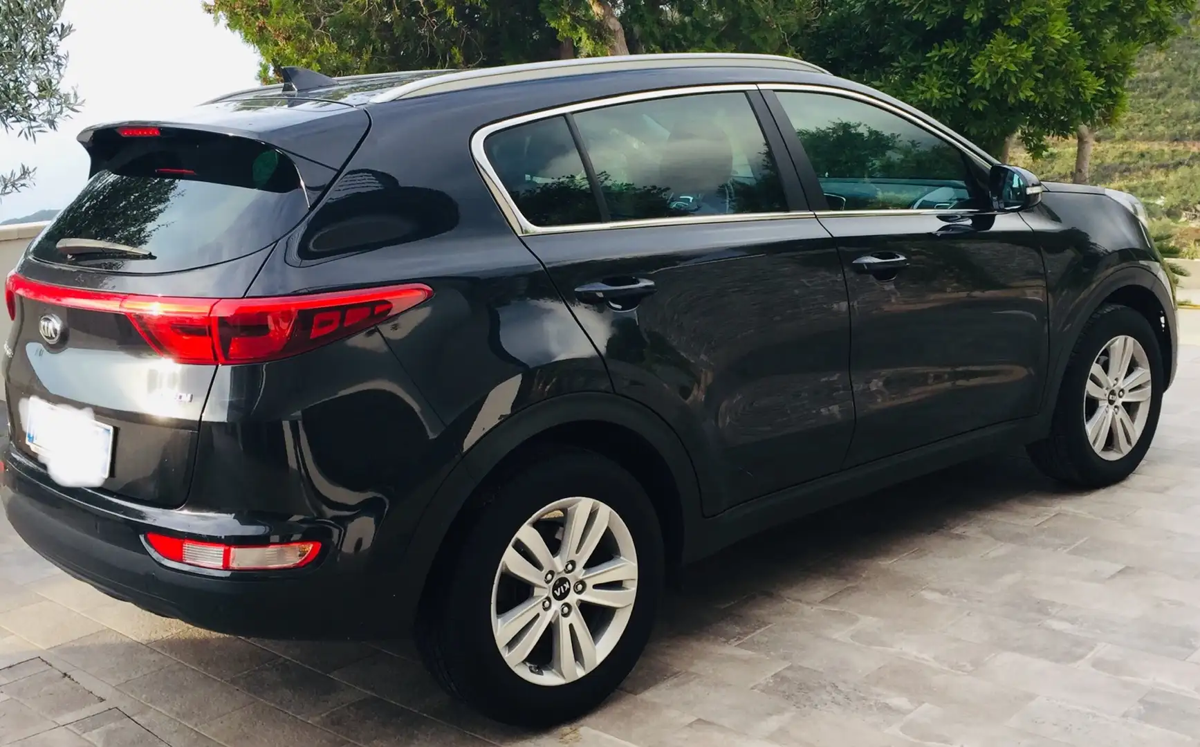 Kia Sportage 1.7 crdi Class 2wd FL - 2