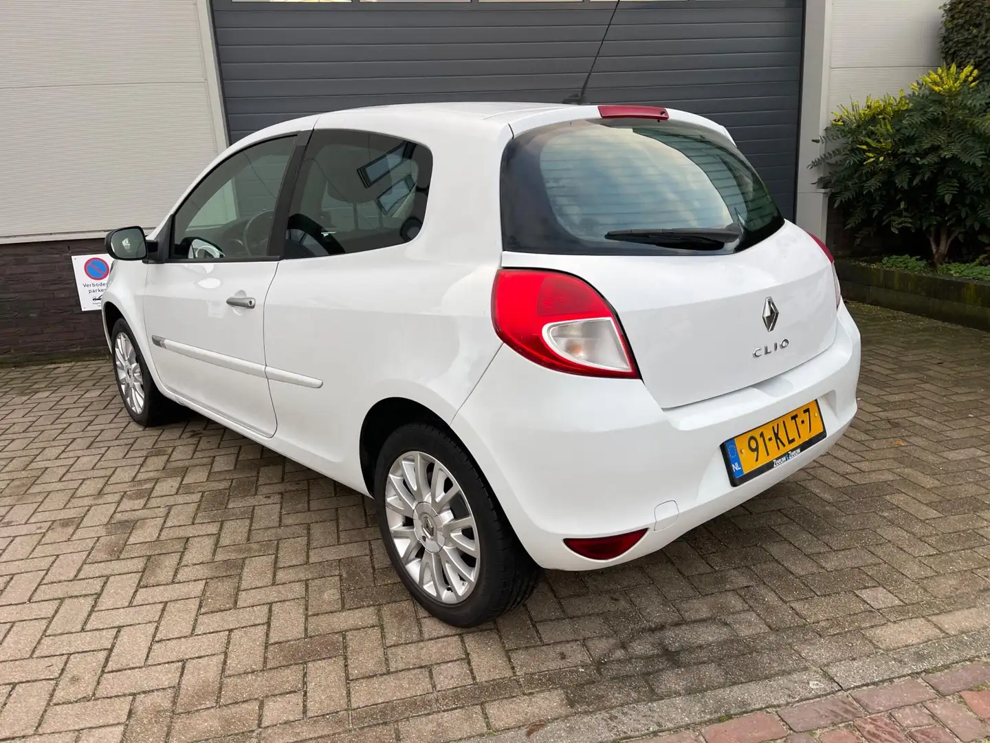 Renault Clio 1.2 TCe Dynamique/Dealer-onderhouden/Navi/Cruise-c Blanc - 2