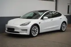 Tesla Model 3 Long Range AWD *19 Zoll*