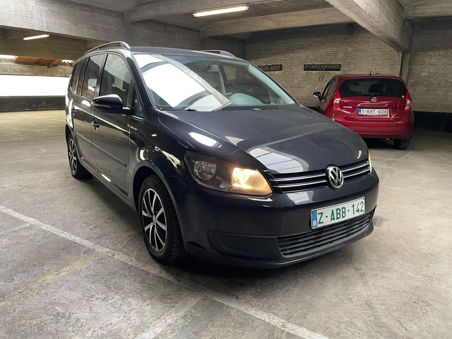 Volkswagen Touran 1.6 TDI DPF BlueMotion Technology MATCH - 2