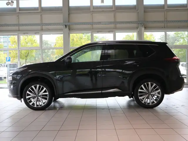 Nissan X-Trail view 10