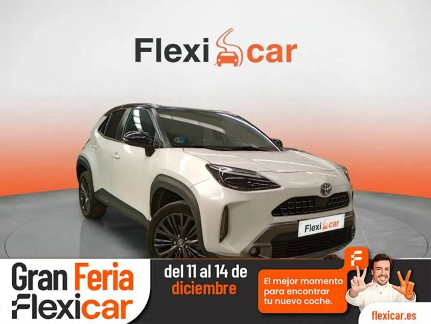 Toyota Yaris Cross 1.5 120H Adventure Blanc - 1