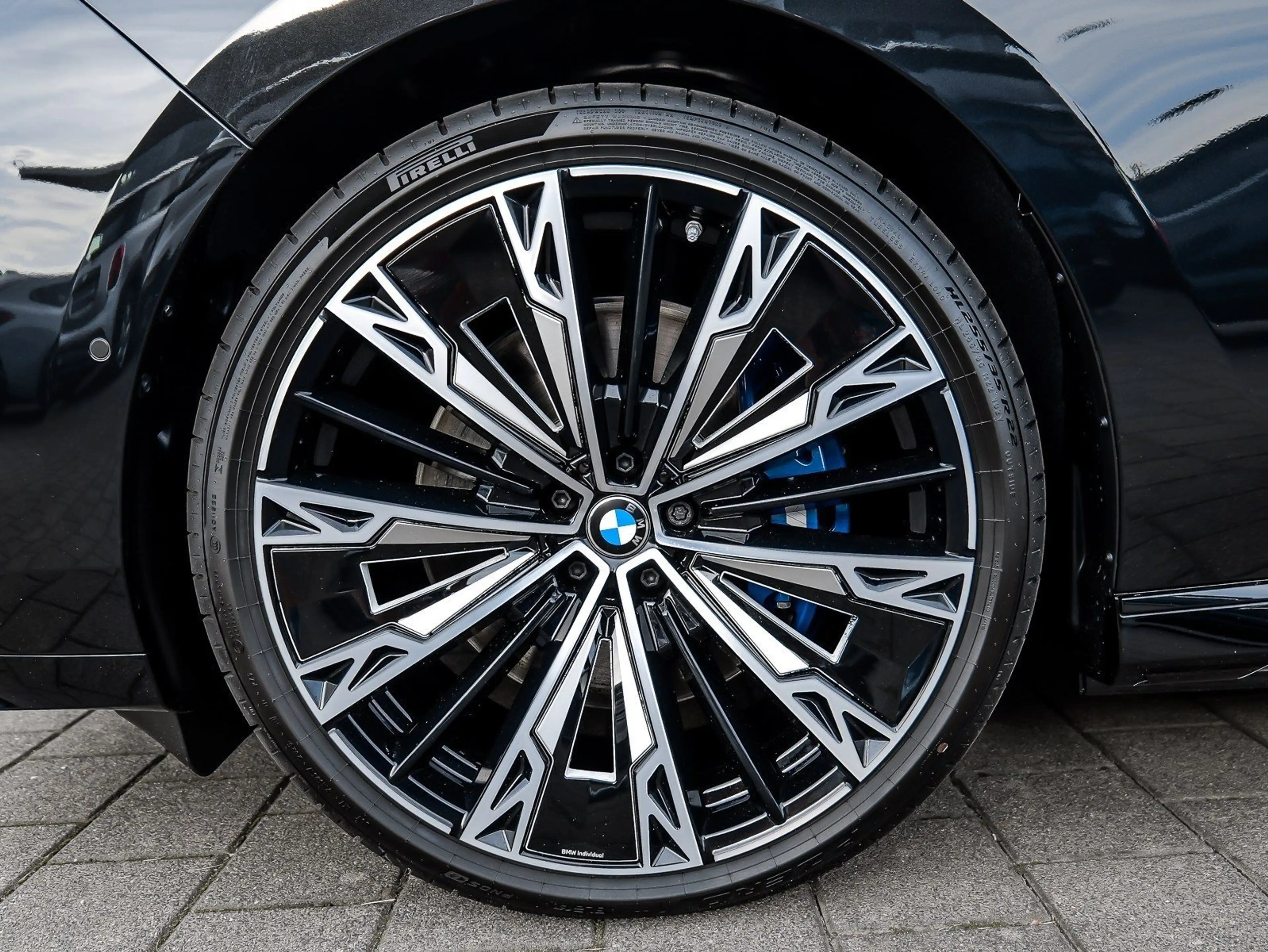 BMW i7 50 xDrive MSport + Autobhn. + Autom.Türe + 22" — photo 4