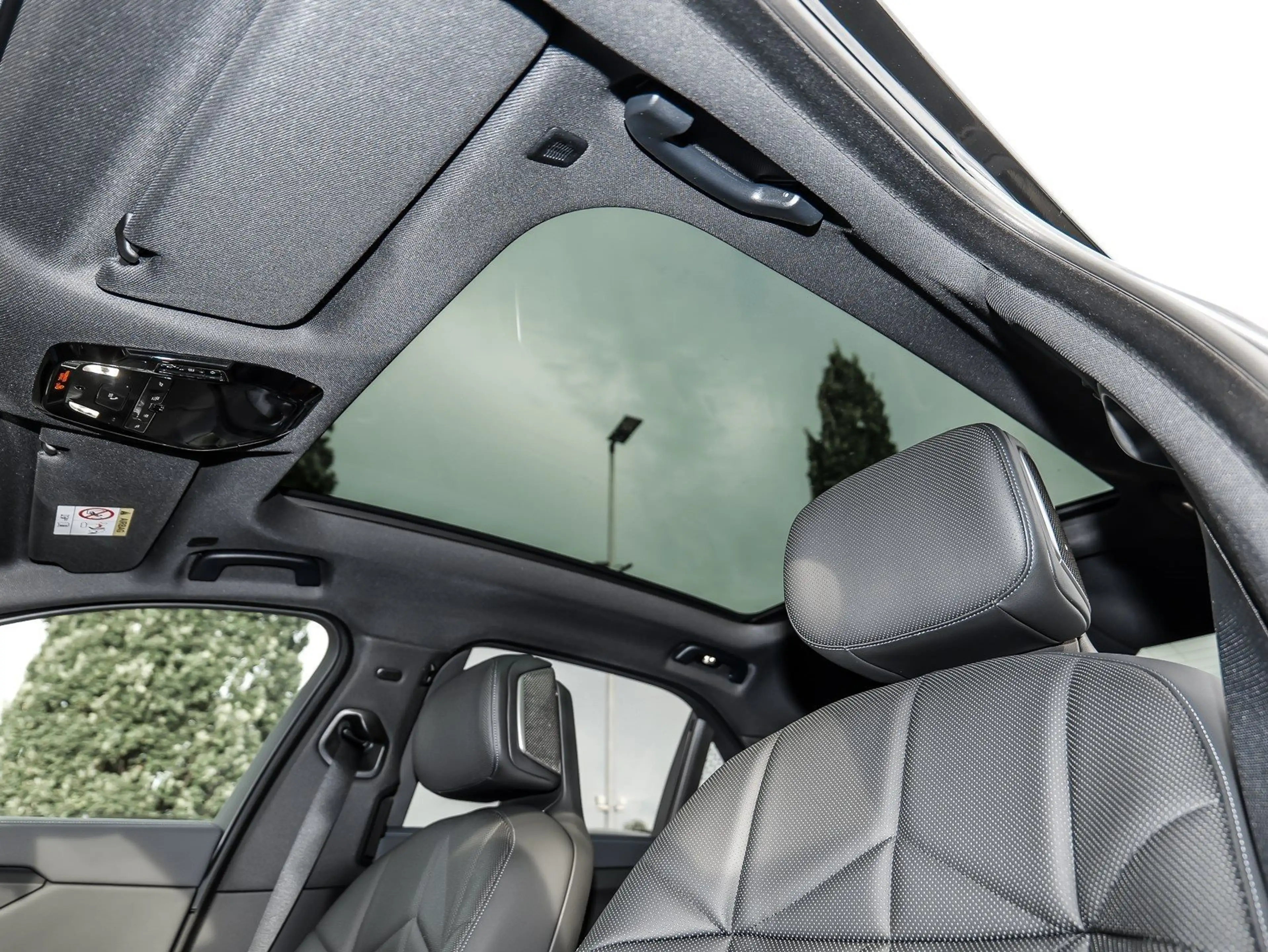 BMW i7 50 xDrive MSport + Autobhn. + Autom.Türe + 22" — photo 12
