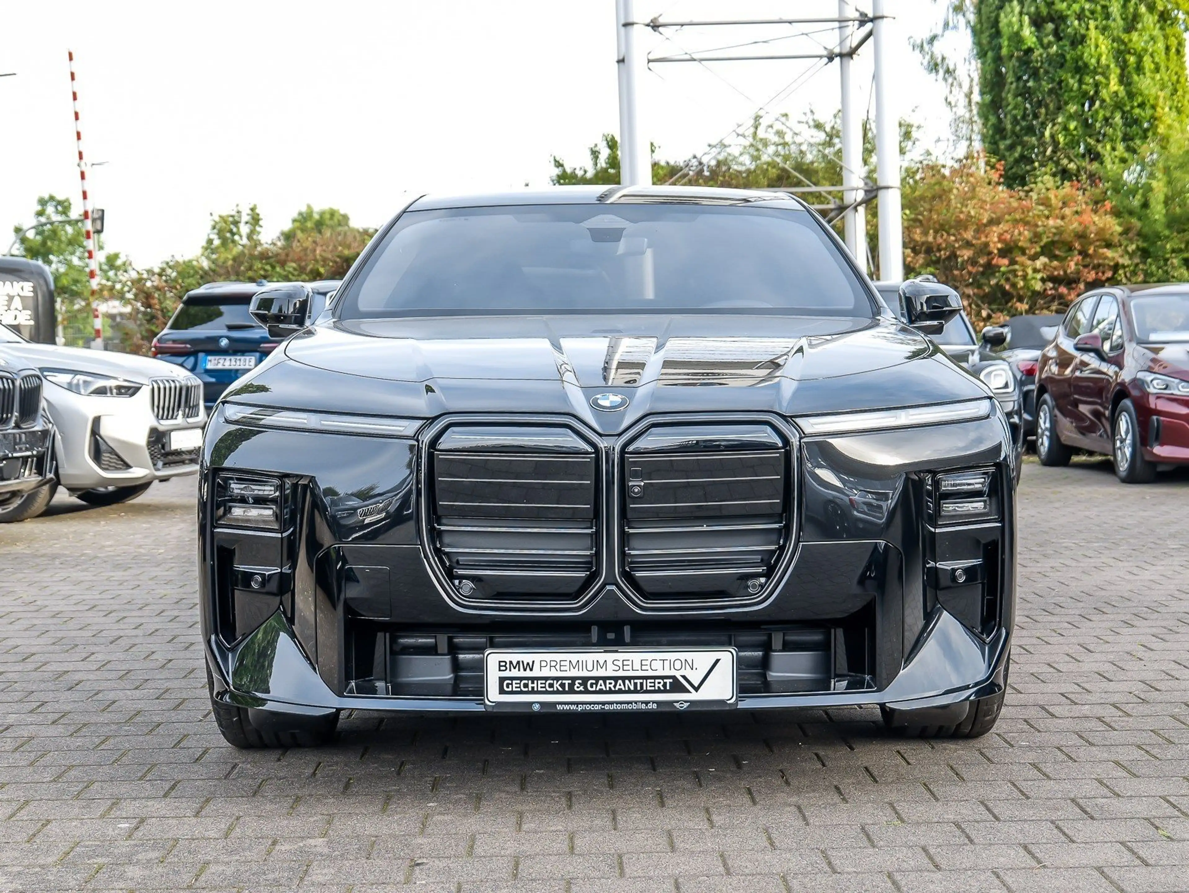 BMW i7 50 xDrive MSport + Autobhn. + Autom.Türe + 22" — photo 8