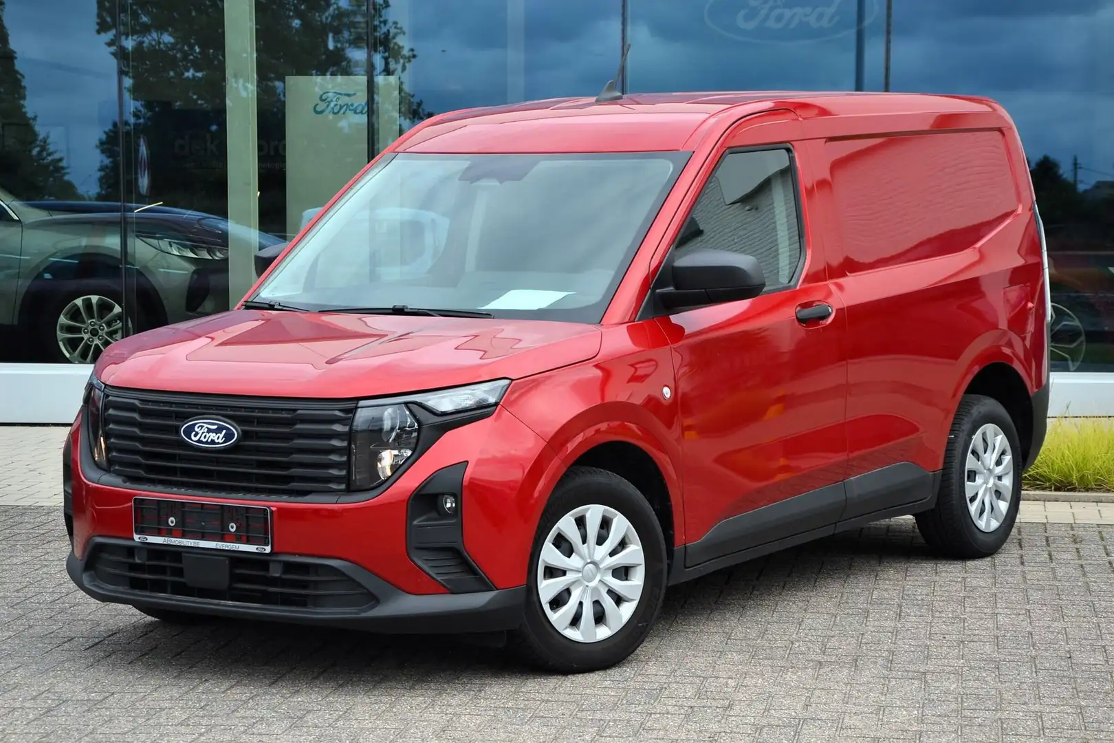 Ford Transit Courier 1.0i 125pk Ecoboost Trend Červená - 1
