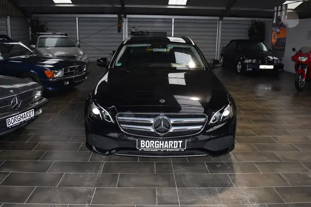 Mercedes-Benz E 220 d 4MATIC T AUTOMATIK