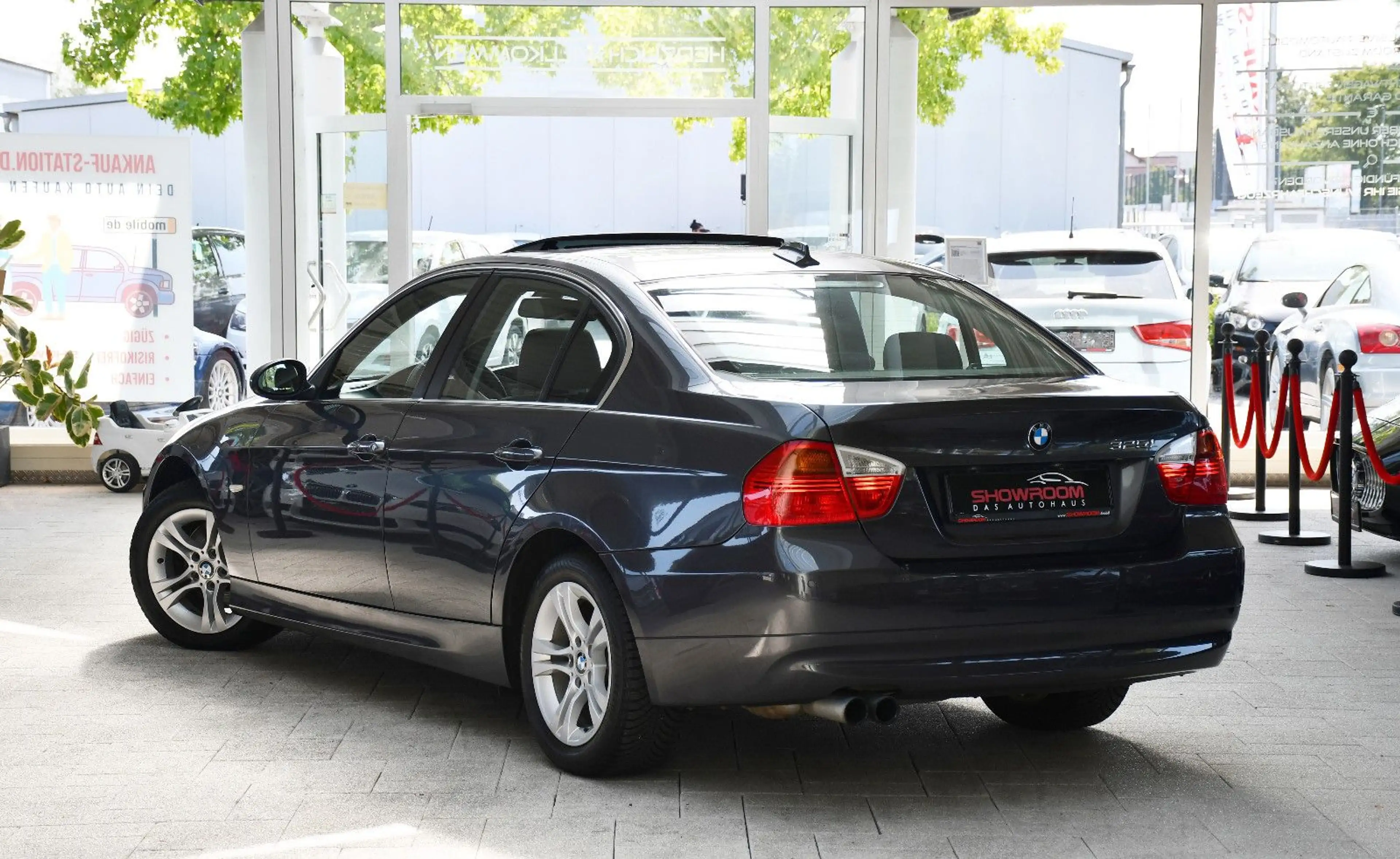 BMW 325 i Automatik Tempomat Navi PDC SHZ 55tkm 2.Hd — photo 4