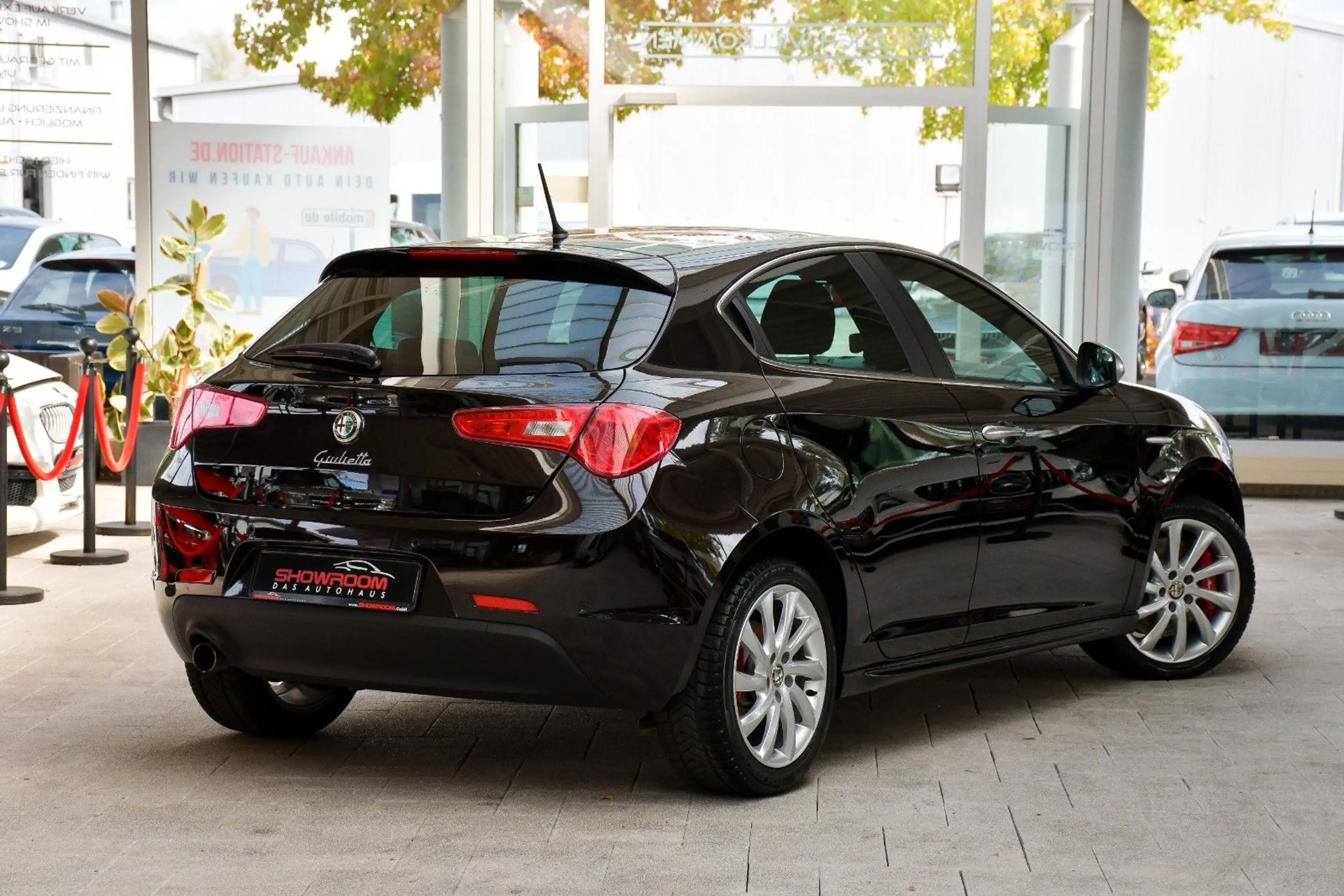 Alfa Romeo Giulietta Turismo Sportpaket Brembo Perleffekt — photo 2